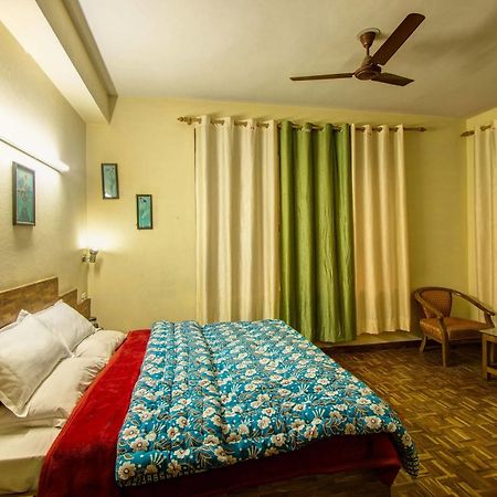 Kalinga Grand Hotel Маналі Екстер'єр фото