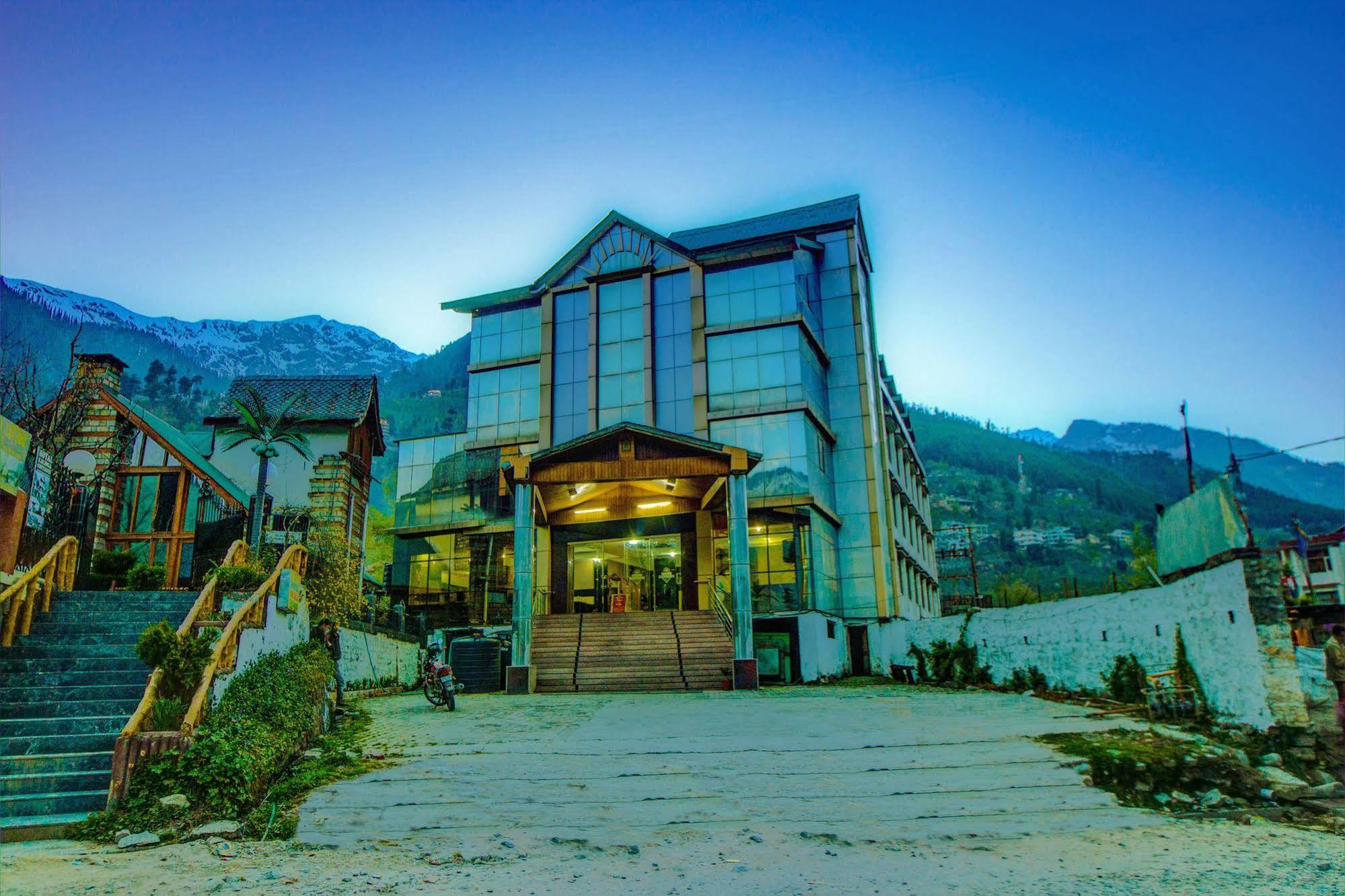 Kalinga Grand Hotel Маналі Екстер'єр фото